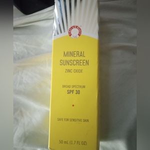 Mineral sunscreen
